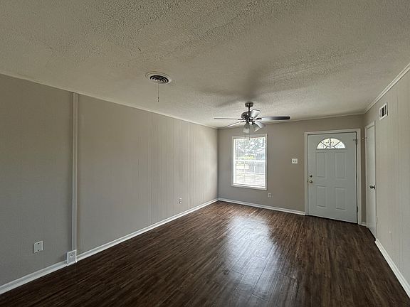 3rd image of 2710 Shady Grove Dr