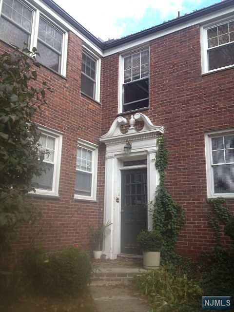 1st image of 349 Bloomfield Ave #47