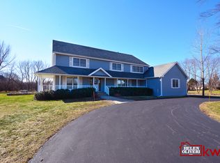 232 North Trl, Hawthorn Woods, IL