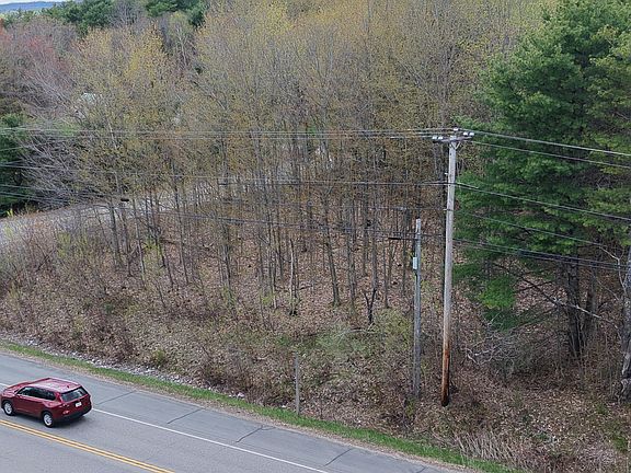 2nd image of 896 Summerhaven Road