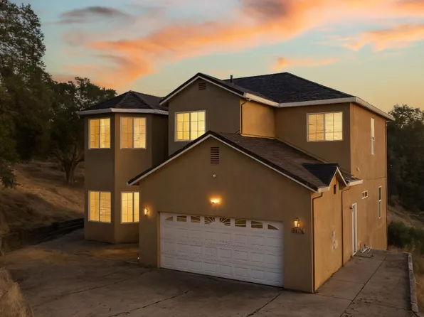 3479 Hanley Dr, Valley Springs, CA 95252