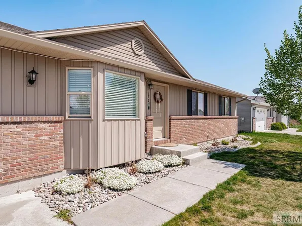352 N Kimberly Dr, Idaho Falls, ID 83401