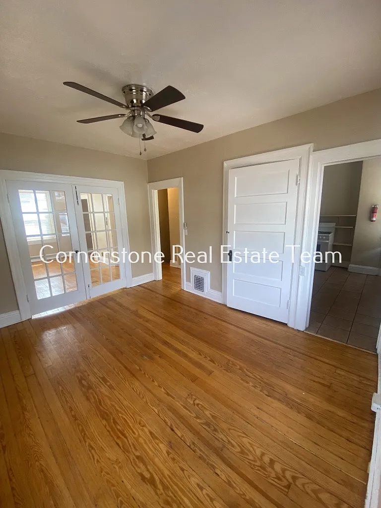 208 East Uintah Street (AT) - 204 — Photo 3