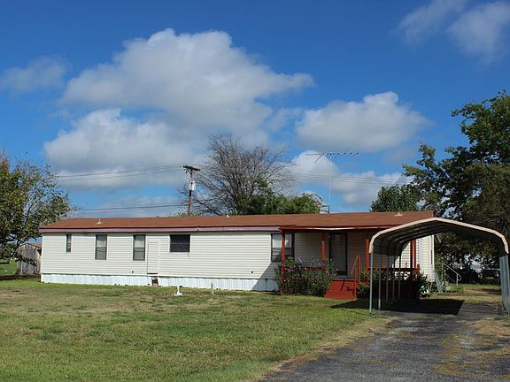 2nd image of 106 W Shadowwood St