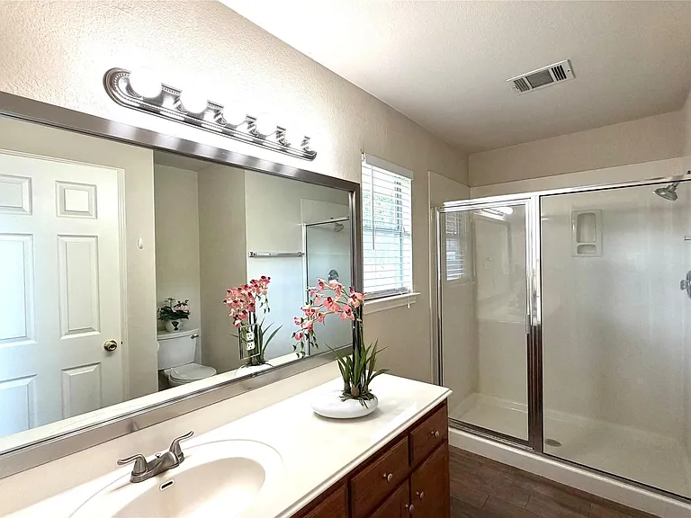 2325 Clover Ridge Dr — Photo 7