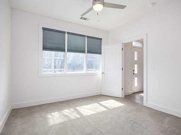 4th image of 716 Melpark Dr