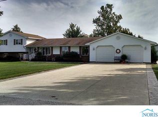 14424 W True Rd, Oak Harbor, OH 43449