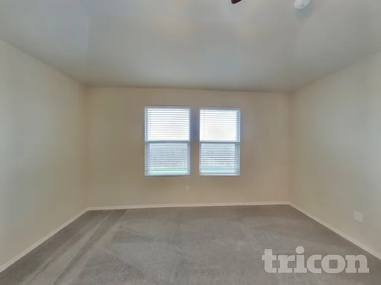 5209 Sidesaddle Dr — Photo 6