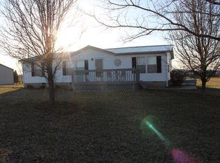 9619 McCamish Rd, Whitesville, KY 42378