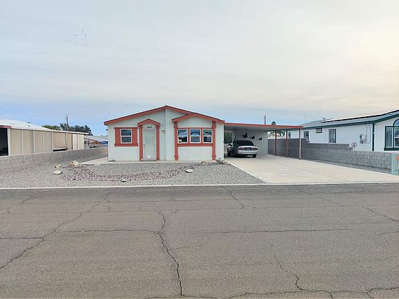 2nd image of 5065 E 33rd Ln