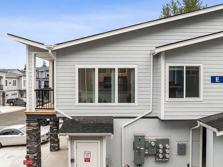 The Landing at Lake Tapps — Photo 16