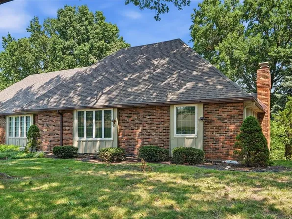 1308 NW 6th St, Blue Springs, MO 64014