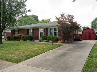 1411 Ridgeway Dr, Jeffersonville, IN 47130