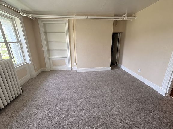 3rd image of 708 E Front St #1