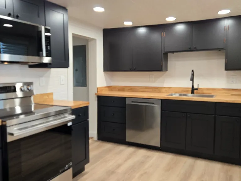 485 W Main St #1 — Photo 33