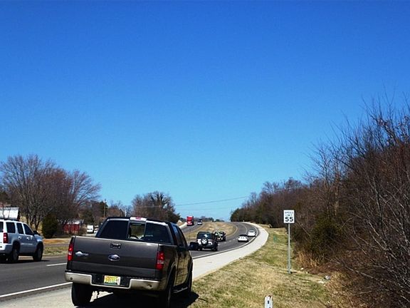 3rd image of 490 Highway 92 N