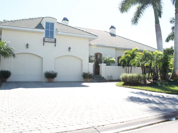 14941 Canaan Dr, Fort Myers, FL 33908