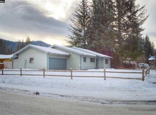 3424 Meander Way, Juneau, AK 99801