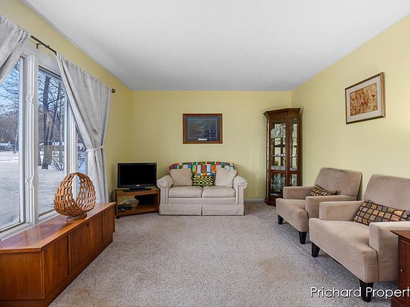 2nd image of 692 Dover Dr NW