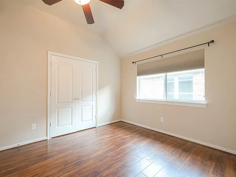 18903 Pinewood Point Ln — Photo 35