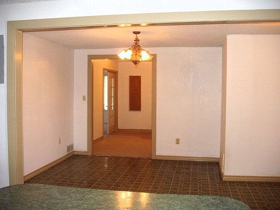 3rd image of 1213 N County Road 1340