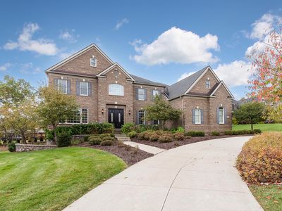 2417 Highland Dr, Ann Arbor, MI, 48105