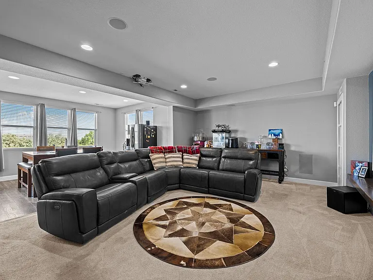 15411 Village Cir — Photo 17