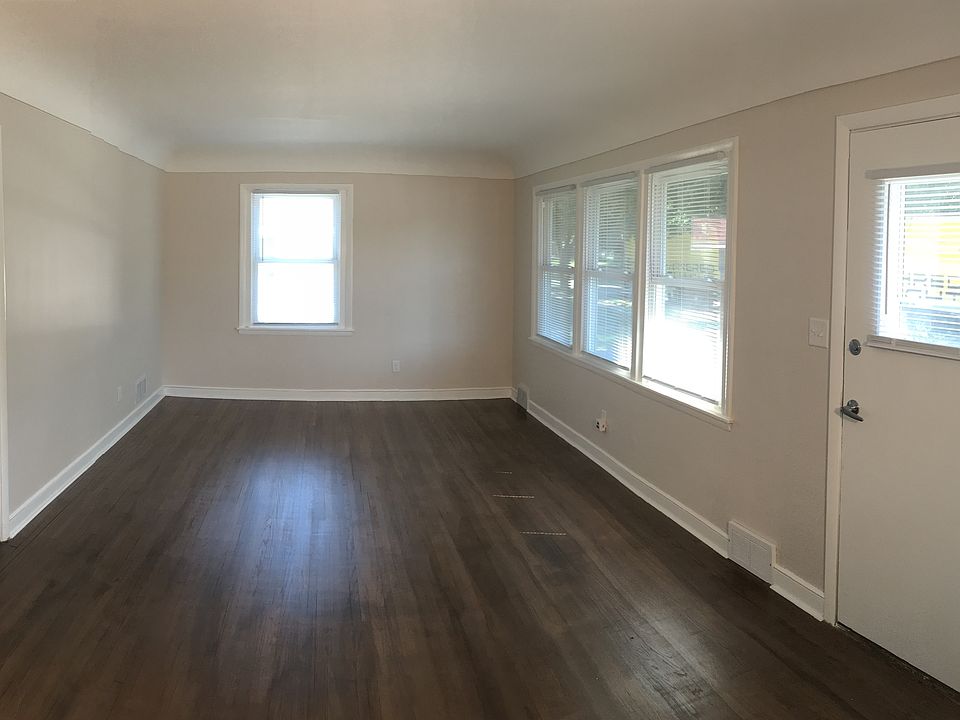 1st image of 1305 9th Ave N #1