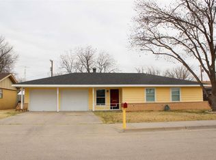 1806 W Currier Ave, Artesia, NM 88210