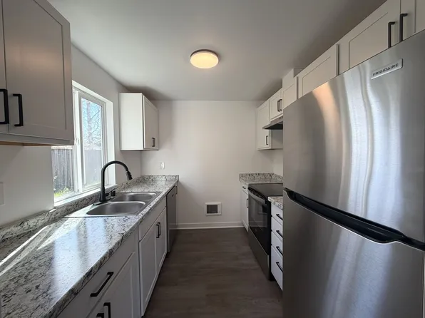 2320 63rd St. SE- 4 Unit, 2320 63rd St SE #A, Everett, WA 98203