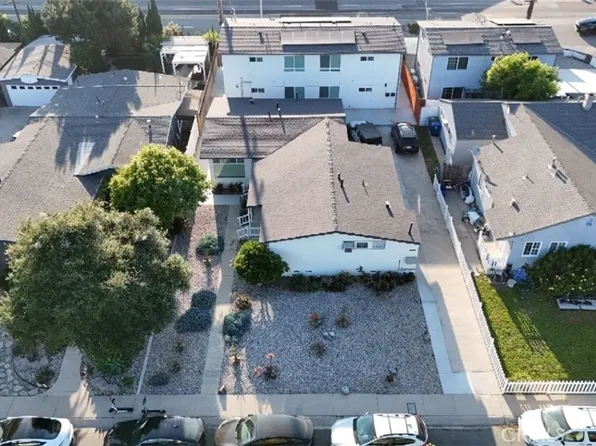 8309 Barnsley Ave, Los Angeles, CA 90045