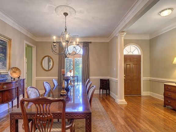4th image of 3054 Oakleigh Manor Cv