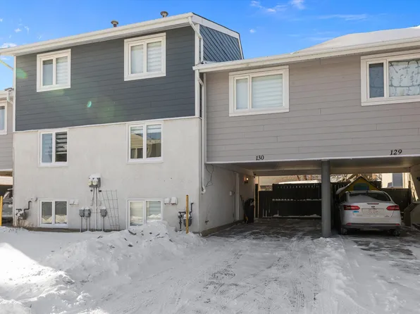 130 Callingwood Two NW, Edmonton, AB T5T 1A3