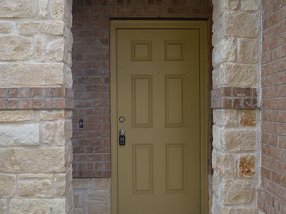 2nd image of 9011 Sandyford Ct