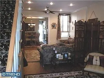 866 N Taney St photo 1