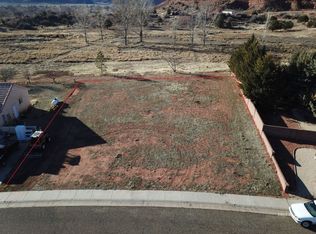 206 S Fairway Dr, Kanab, UT 84741