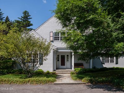 555 North St, Greenwich, CT, 06830