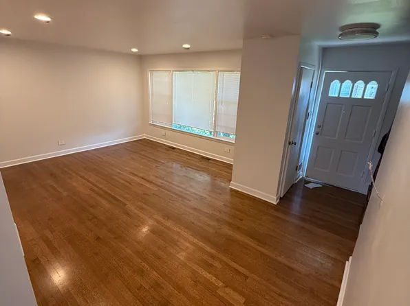 718 N Western Ave #1, Park Ridge, IL 60068