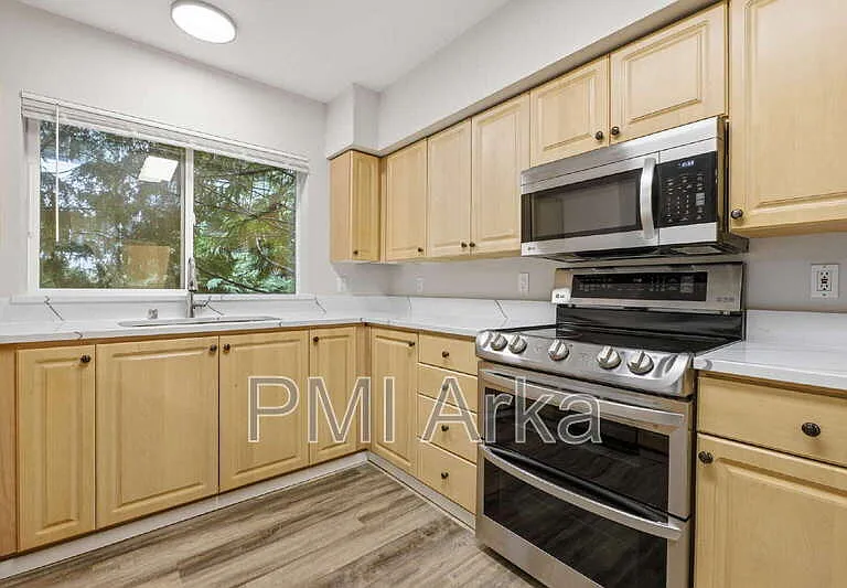 15340 Macadam Rd S #B206 — Photo 12