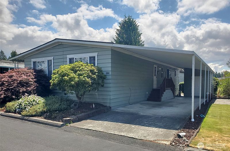 3rd image of 620 112th Street SE #144