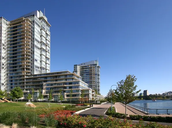 428 Beach Cres #1505, Vancouver, BC V6Z 3G1