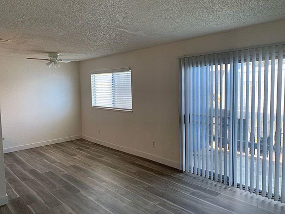 4th image of 5110 El Camino Ave #6