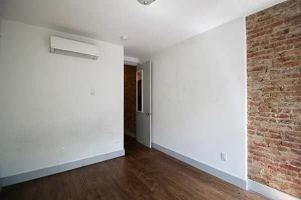 Rented by Hagstrom Management Inc | media 2