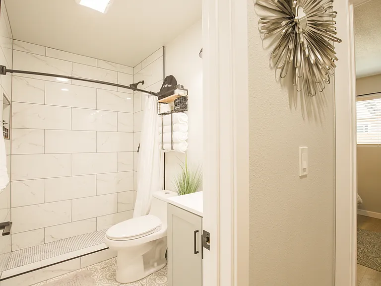 1113 Cypress Ave — Photo 21