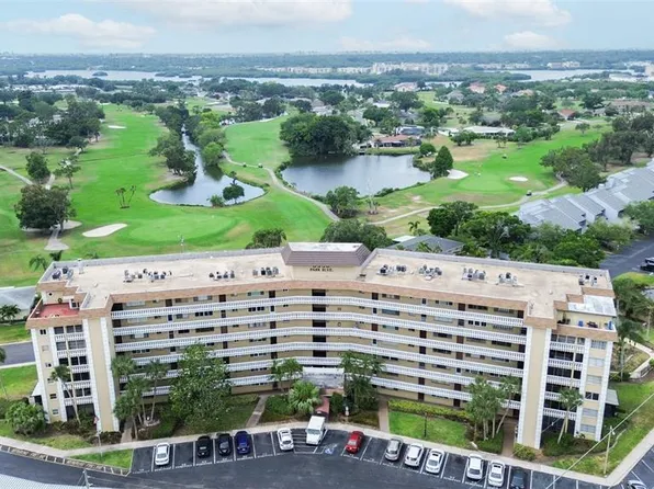 8950 Park Blvd APT 503, Seminole, FL 33777