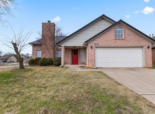 13138 S Maple Pl, Glenpool, OK 74033