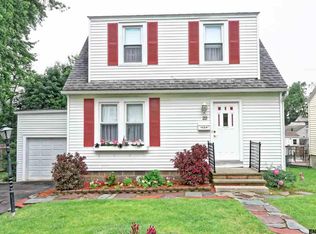 22 Hillcrest Rd, Latham, NY 12110