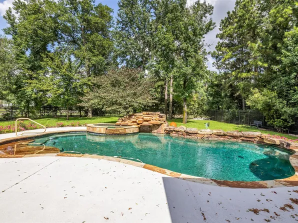 27434 Whispering Maple Way, Spring, TX 77386