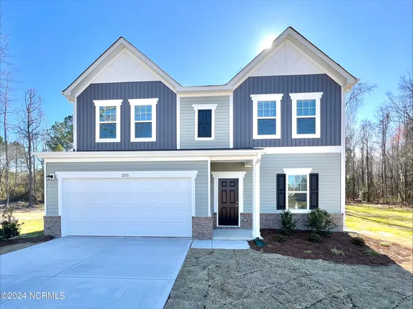 205 Lanky Drive, Pikeville, NC 27863