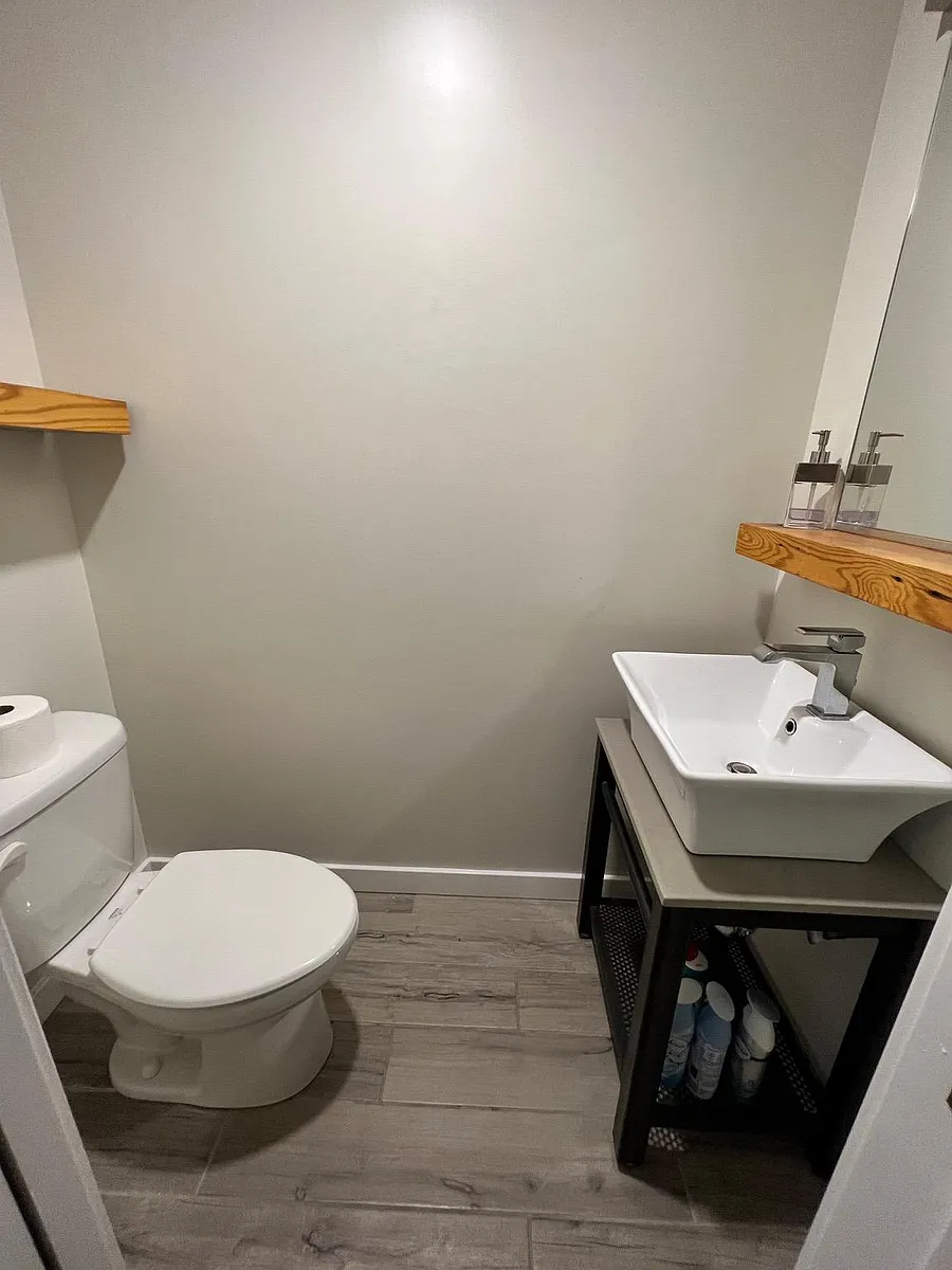Building Photo - 1120 Walnut St #2A